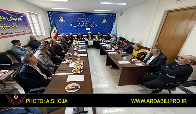 گلریزان نیر؛ همدلی مردم و مسئولان برای رهایی زندانیان نیازمند